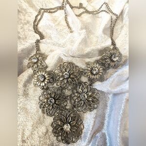 Vintage Flower Bold Bib Style Necklace In Silver Tone With Clear Rhinestones